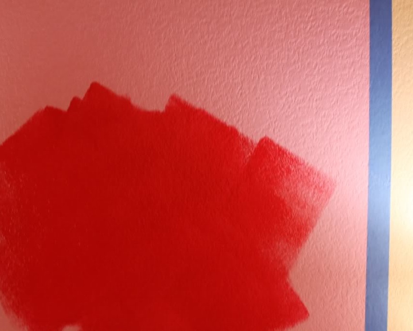 How to Touch Up Wall Paint