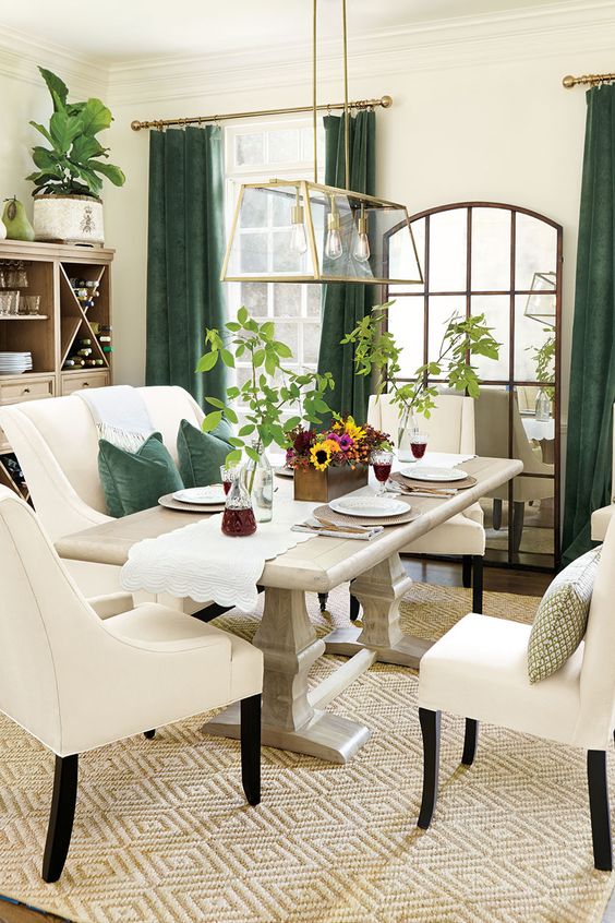 Green Curtains and Pillows in your home Green Curtain and Pillows in your home