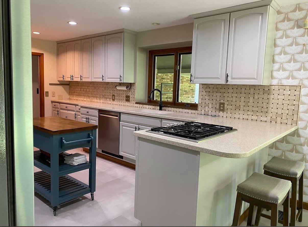 After photo of kitchen cabinet painting